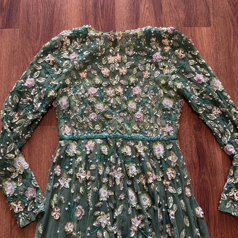 Mac Duggal Green Embellished Long Sleeve A Line Gown - Picture 9 of 9